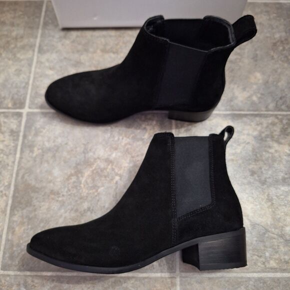 Steve Madden Dover Chelsea Suede Ankle Boots Black Size 7.5  Brand New - Picture 3 of 9